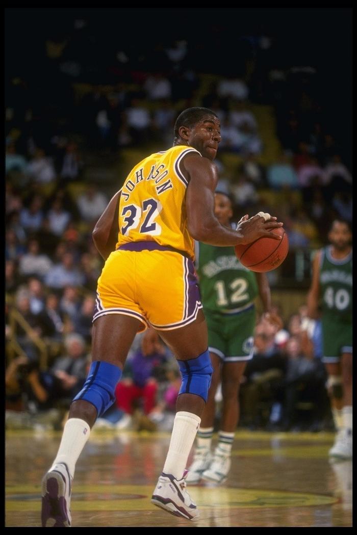 尽管出场不 尽管出场不