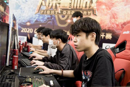 和球员的上 和球员的上